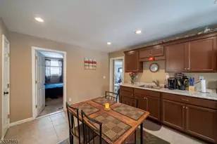 6 Pine St E, Vernon, NJ 07422 - Photo 5