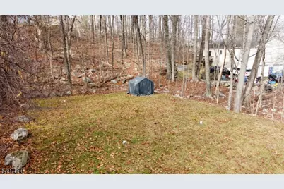 6 Pine St E, Vernon, NJ 07422 - Photo 27