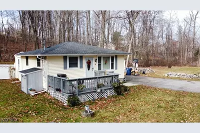 6 Pine St E, Vernon, NJ 07422 - Photo 19