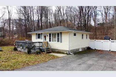 6 Pine St E, Vernon, NJ 07422 - Photo 21