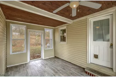 10 Maple St, Peapack Gladstone Boro, NJ 07934 - Photo 11