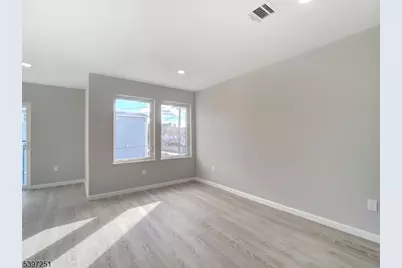 32 N 14th St Apt #2, Newark, NJ 07107 - Photo 11