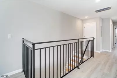 32 N 14th St Apt #2, Newark, NJ 07107 - Photo 3