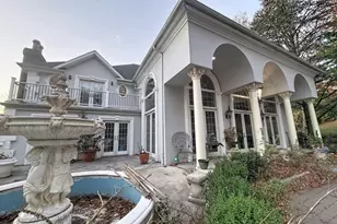 19 Powder Hill Rd, Saddle River, NJ 07458 - Photo 1