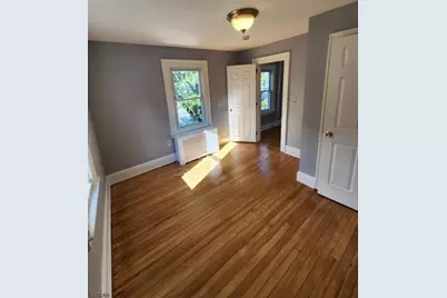 10 Westcott St, Bloomfield, NJ 07003 - Photo 5