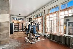 229 Ballantine Pkwy, Newark, NJ 07104 - Photo 13