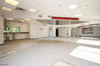 426 Ridgedale Ave, East Hanover Township, NJ 07936 - Photo 5