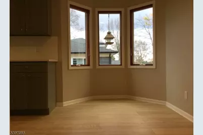 592 Dell Rd, Roxbury Township, NJ 07850 - Photo 15