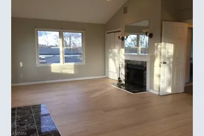 592 Dell Rd, Roxbury Township, NJ 07850 - Photo 31