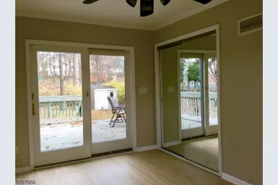 592 Dell Rd, Roxbury Township, NJ 07850 - Photo 23