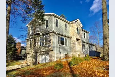 592 Dell Rd, Roxbury Township, NJ 07850 - Photo 3