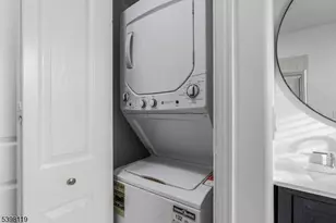 225 Windmill Ct, Lopatcong Township, NJ 08865 - Photo 17