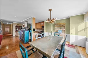 2000 Linwood Ave, Fort Lee, NJ 07024 - Photo 9