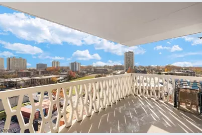 2000 Linwood Ave #9W, Fort Lee, NJ 07024 - Photo 25