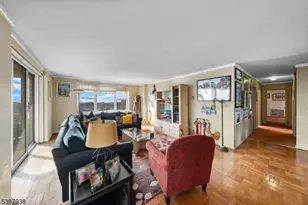 2000 Linwood Ave, Fort Lee, NJ 07024 - Photo 5