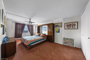 2000 Linwood Ave, Fort Lee, NJ 07024 - Photo 17