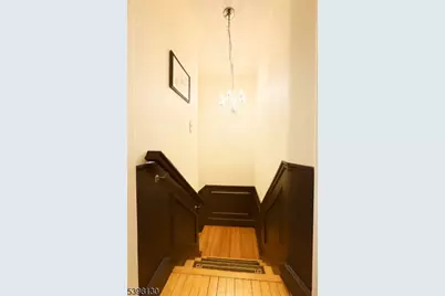 56 Gould St, Clifton, NJ 07013 - Photo 9