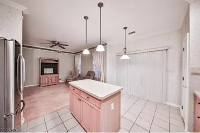 107 Kensington Cir, White Township, NJ 07823 - Photo 9