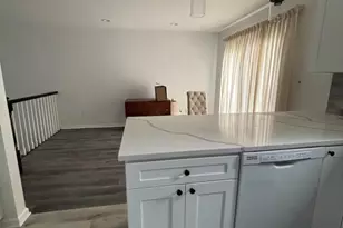 21 Teaberry Dr, Edison Twp., NJ 08820 - Photo 3