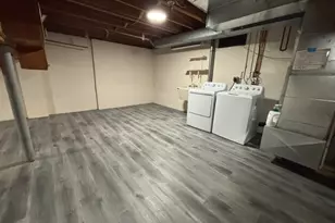 21 Teaberry Dr, Edison Twp., NJ 08820 - Photo 13