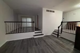 21 Teaberry Dr, Edison Twp., NJ 08820 - Photo 5