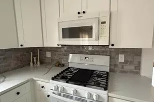 21 Teaberry Dr, Edison Twp., NJ 08820 - Photo 11