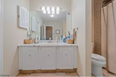 63 Jefferson Ct, Raritan Township, NJ 08822 - Photo 15