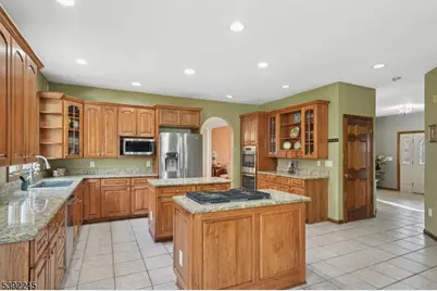 2 Country Ln, Lebanon Township, NJ 08826 - Photo 15