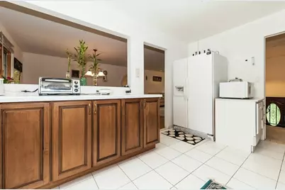 49 W Beechcroft Rd, Millburn, NJ 07078 - Photo 5