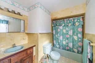 24 Wehrli Rd, Washington Township, NJ 07853 - Photo 7