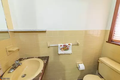 24 Wehrli Rd, Washington Township, NJ 07853 - Photo 11