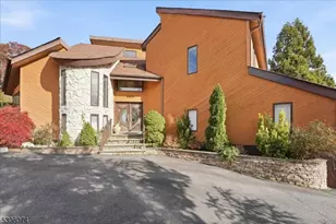 1605 Justin Pl, Mountainside, NJ 07092 - Photo 1