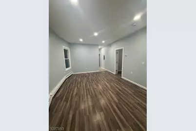 100 Rosa Parks Blvd #1, Paterson, NJ 07501 - Photo 7