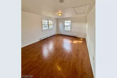 145 Brighton Ave, Belleville Twp., NJ 07109 - Photo 13