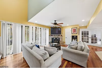 11 Joan Dr, Byram Township, NJ 07874 - Photo 5