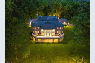 105 Chestnut Ridge Rd, Saddle River, NJ 07458 - Photo 27