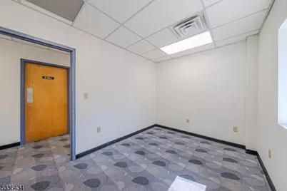 999 Willow Grove St, Hackettstown, NJ 07840 - Photo 15