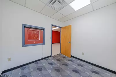 999 Willow Grove St, Hackettstown, NJ 07840 - Photo 23