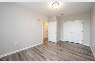 2435 Lamington Rd #18, Bedminster Township, NJ 07921 - Photo 3