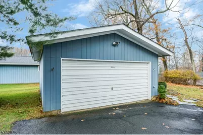 1825 Kennesaw Way, Bridgewater Twp., NJ 08807 - Photo 29