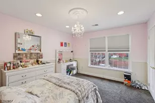 6 Sherry Ct, Wayne Twp., NJ 07470 - Photo 17