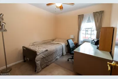 169 Valley View Rd, Hillside Twp., NJ 07205 - Photo 9