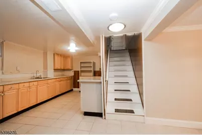 169 Valley View Rd, Hillside Twp., NJ 07205 - Photo 25