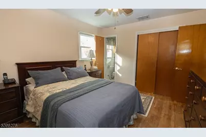 169 Valley View Rd, Hillside Twp., NJ 07205 - Photo 13