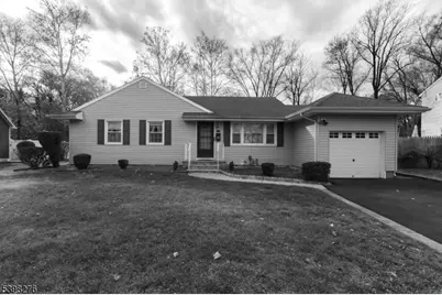 169 Valley View Rd, Hillside Twp., NJ 07205 - Photo 3