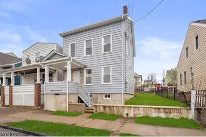 325 N 7th St, Prospect Park, NJ 07508 - Photo 1