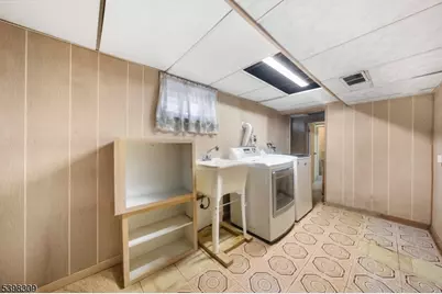 26 Edward Ct, Clifton, NJ 07011 - Photo 21