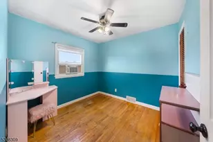 26 Edward Ct, Clifton, NJ 07011 - Photo 13