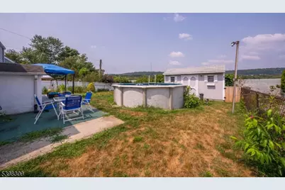 26 Edward Ct, Clifton, NJ 07011 - Photo 9