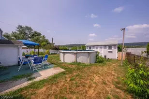 26 Edward Ct, Clifton, NJ 07011 - Photo 9
